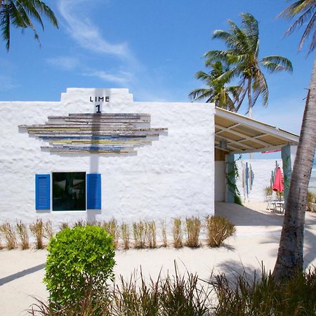 Lime N Soda Beachfront Resort Thong Sala Exterior photo