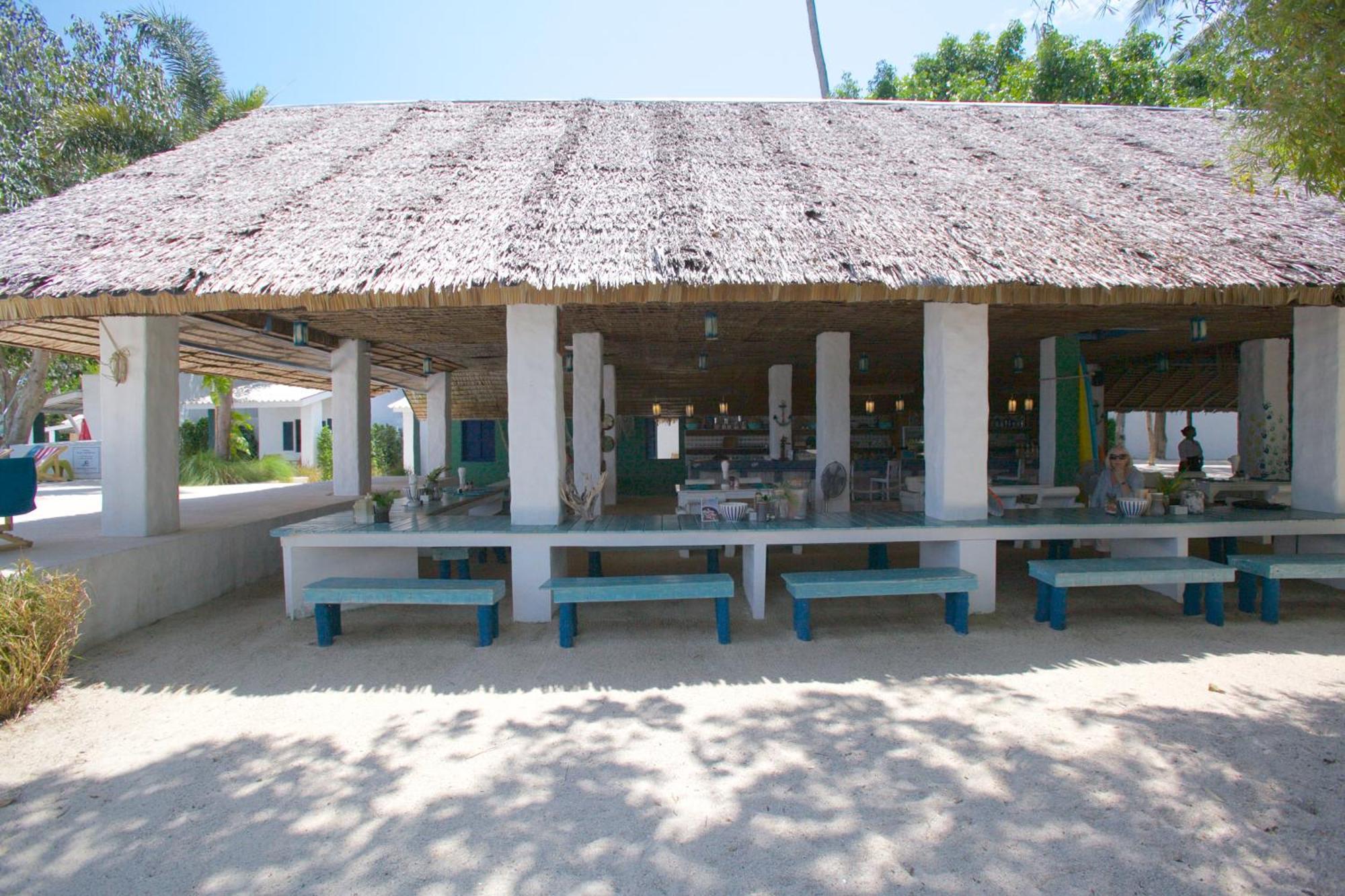 Lime N Soda Beachfront Resort Thong Sala Exterior photo